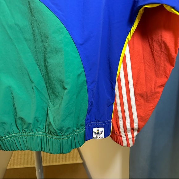 Adidas Originals Zip Up Pride Off Center Windbreaker Jacket - Picture 5 of 11